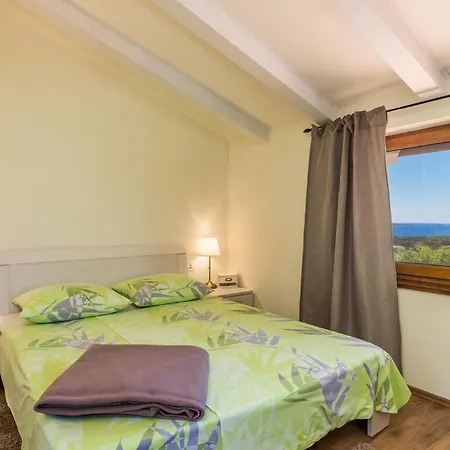 Prázdninový dům 3 Bedroom Cozy In *