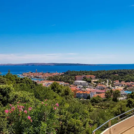 3 Bedroom Cozy In * Palit