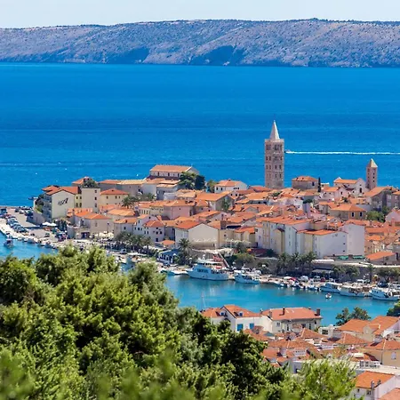 3 Bedroom Cozy In * Palit