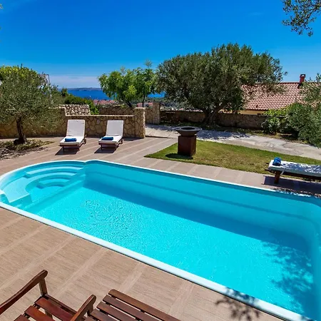 3 Bedroom Cozy In Palit