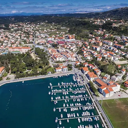 3 Bedroom Cozy In Palit