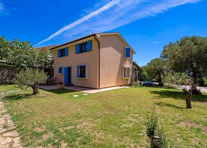 3 Bedroom Cozy In * Palit