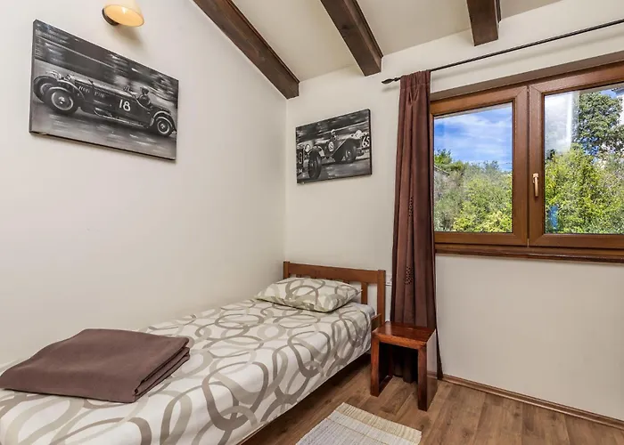3 Bedroom Cozy In * Palit